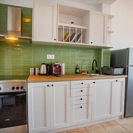 Notos Sea Front Apartment Glossa Dış mekan fotoğraf